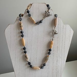 Beaded Necklace & Bracelet Set